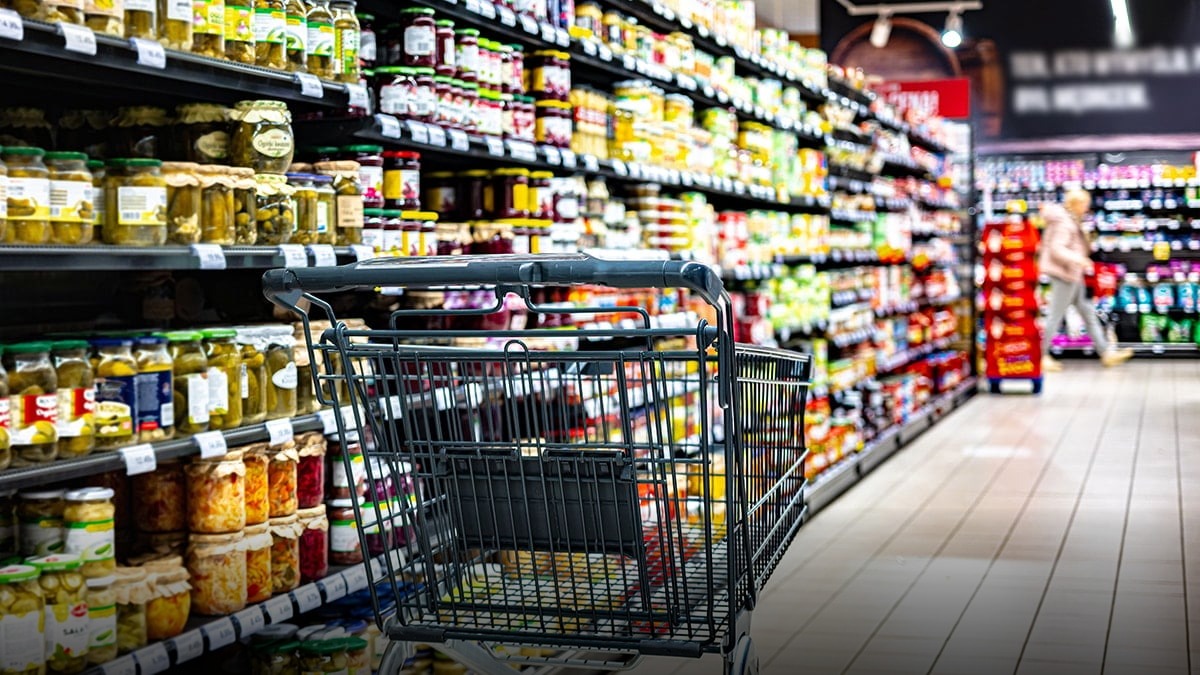 Pazar günü marketlerin çalışma saatleri için ye… | Magazin