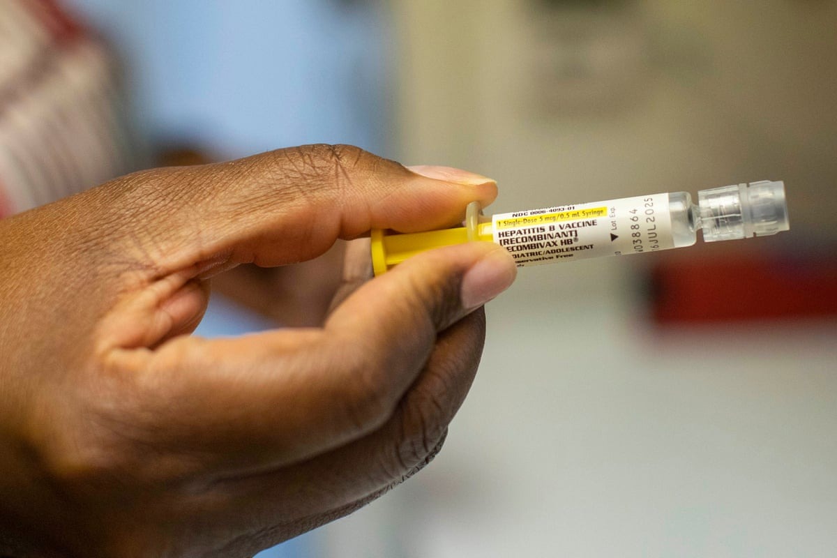 ABD’nin Afrika’daki Hepatit B aşı projesi: ‘Son derece etik dışı’.