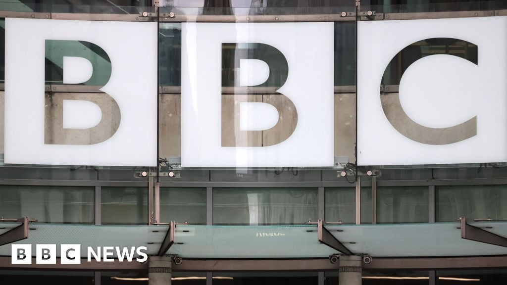 Trump konuşması krizi BBC’yi vurdu: Yayın kurulu kökten değişti!